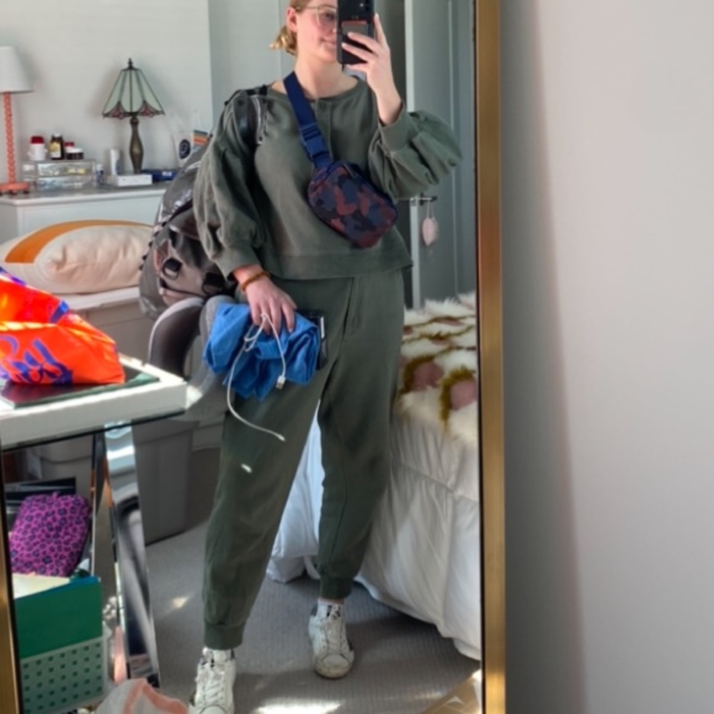 Something Navy Sweat Set